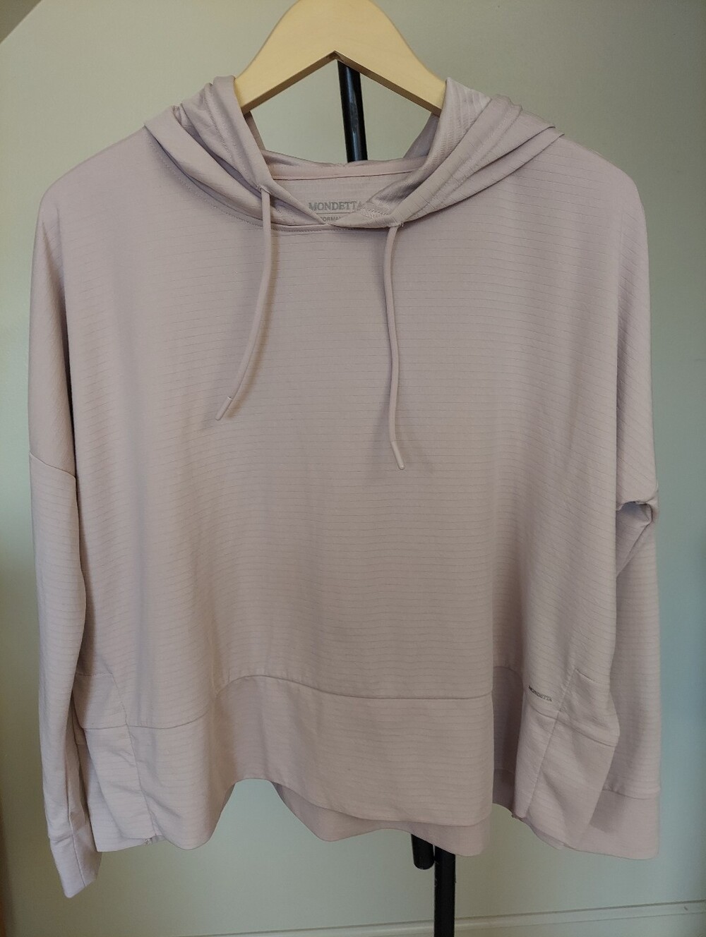 Mondetta Ladies  Hoodie Dirty Pink/lilac Color Oversized Small Moisture Wicking
